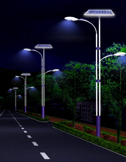 太阳能LED路灯的成本与传统路灯哪个高?